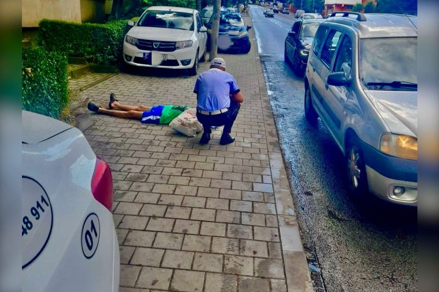 Pitesti Barbat cazut pe trotuar Interventie rapida