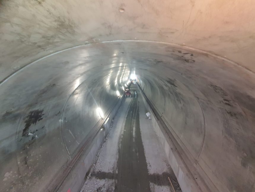 Primele imagini din inima Carpatilor Tunelurile A1