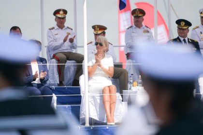 Alina Gorghiu de Ziua Marinei Respect pentru toti cei care