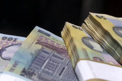 Bani de la stat pentru tinerii romani