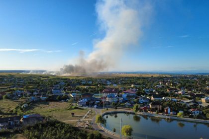 Flacarile au devastat zona de langa Pitesti