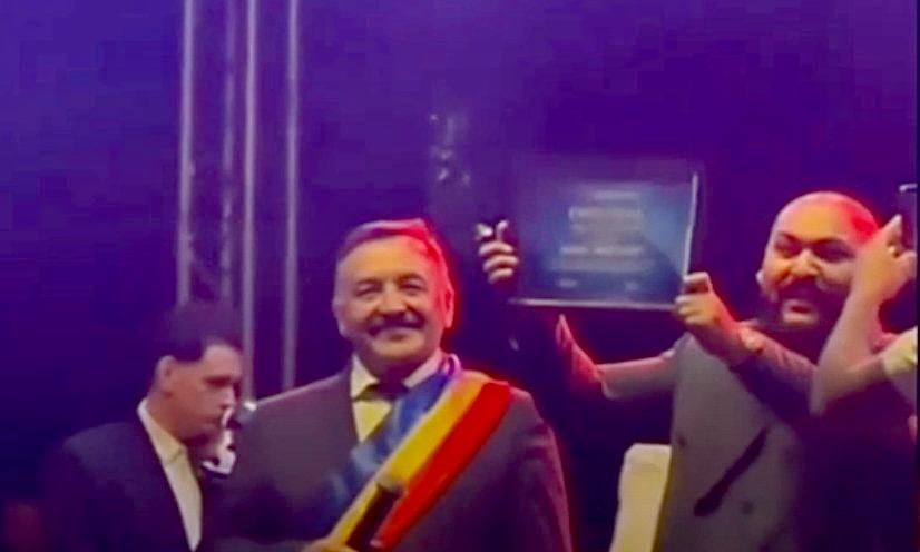 Petrecere de comuna cu 60000 euro Dani Mocanu diploma de