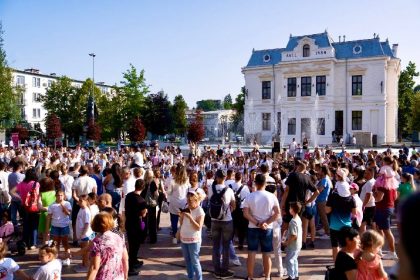 Pitesi Evenimente gratuite 11 14 august in centru