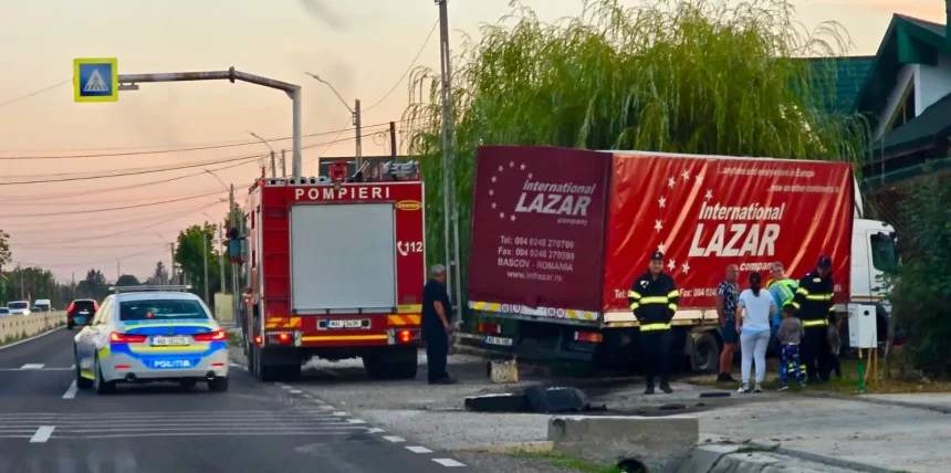 Un TIR de la Lazar Company a intrat