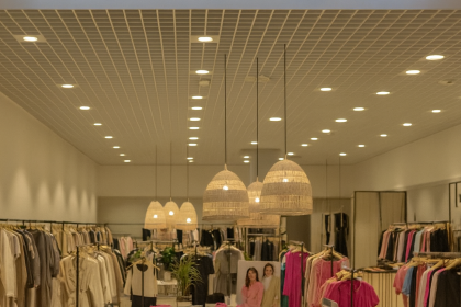 Un nou lant de magazine in Romania angajeaza