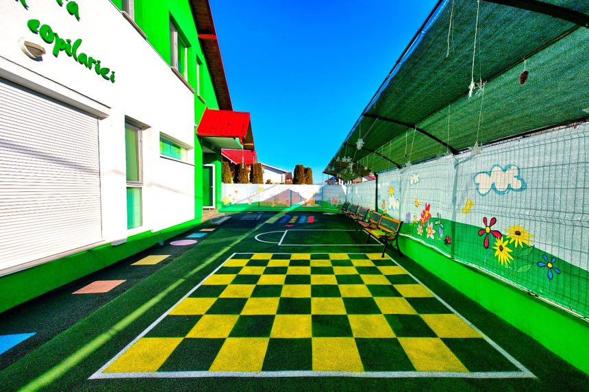 Vacanta de vara ca in povesti la gradinita Pitesti