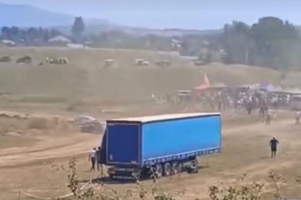 video panic la rally cross spectatori grav rnii