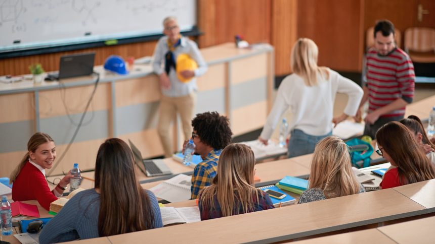 Bursele pentru studenti in 2025 2026 Noile regulamente