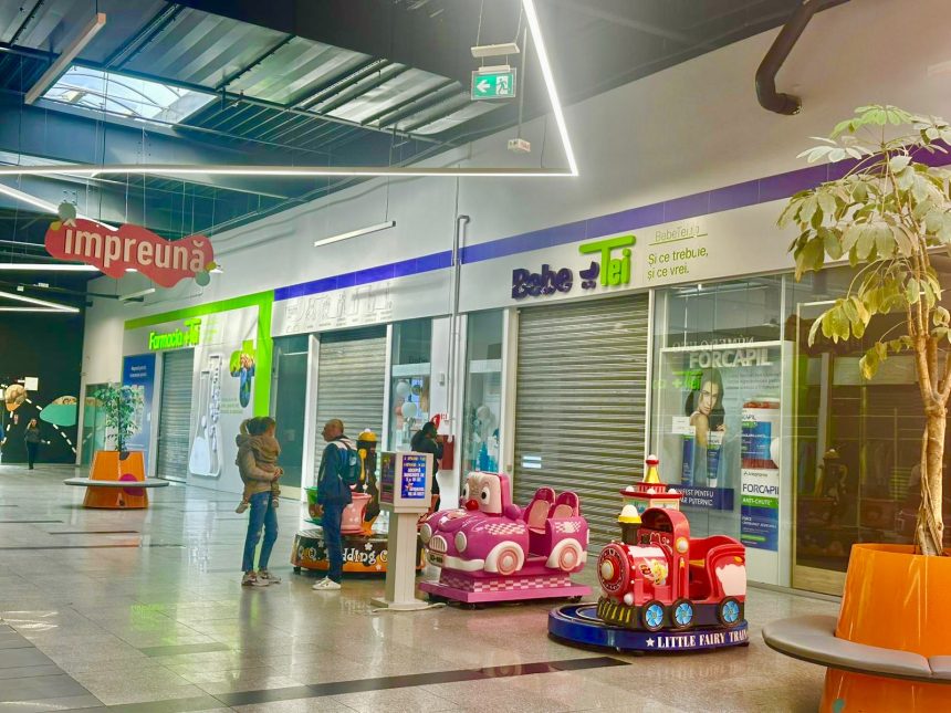 Din cauza unei pene de curent Farmacia Bebe Tei se