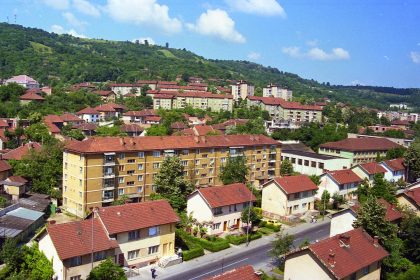 Impozitul pe case si masini se tripleaza Cresc taxele