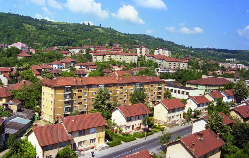 Impozitul pe case si masini se tripleaza Cresc taxele