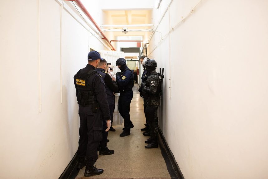 Mascatitii la Penitenciarul Mioveni Trafic de droguri