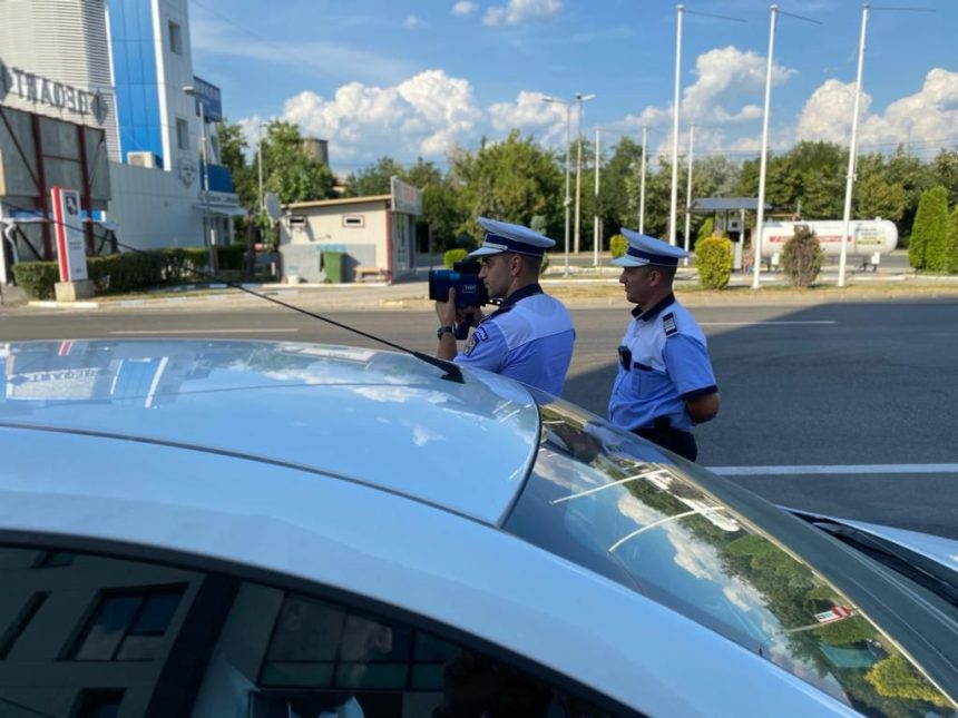 Record periculos in Pitesti sofer prins cu 155 kmh