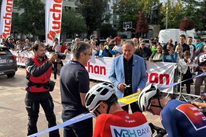 Turul Romaniei 2025 Start impresionant din Piata Primariei