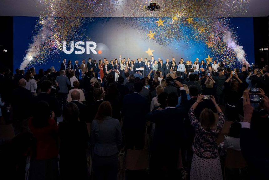 USR vrea reducerea TVA doar la prezervative