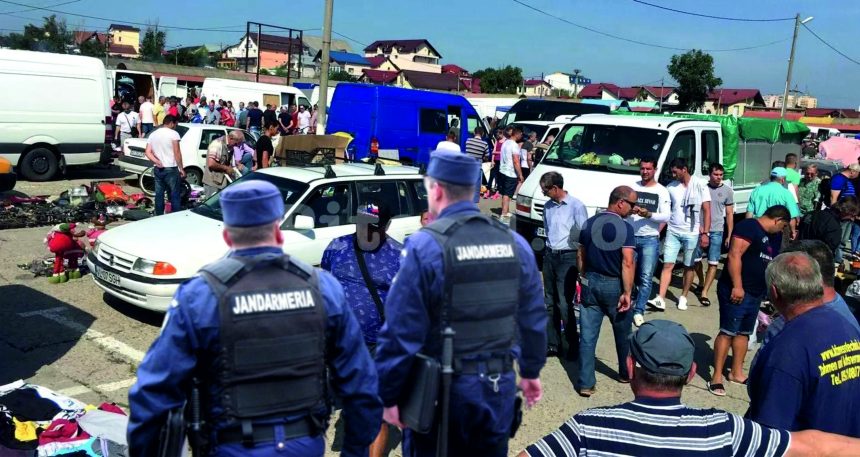 Un pitestean a fost la targ cu arma