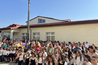 Zi speciala la Bradu Inceputul anului scolar a sosit cu