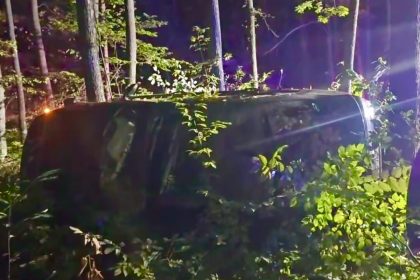 Accident grav langa Pitesti masina rasturnata