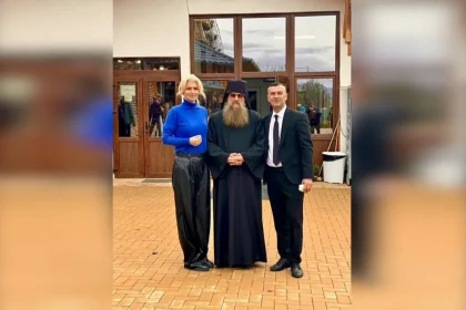 Alina Gorghiu despre manastire Prinde contur pas cu pas