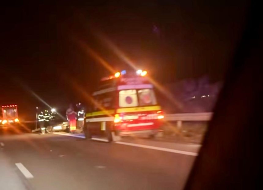 Impact violent pe Autostrada A1 noaptea trecuta