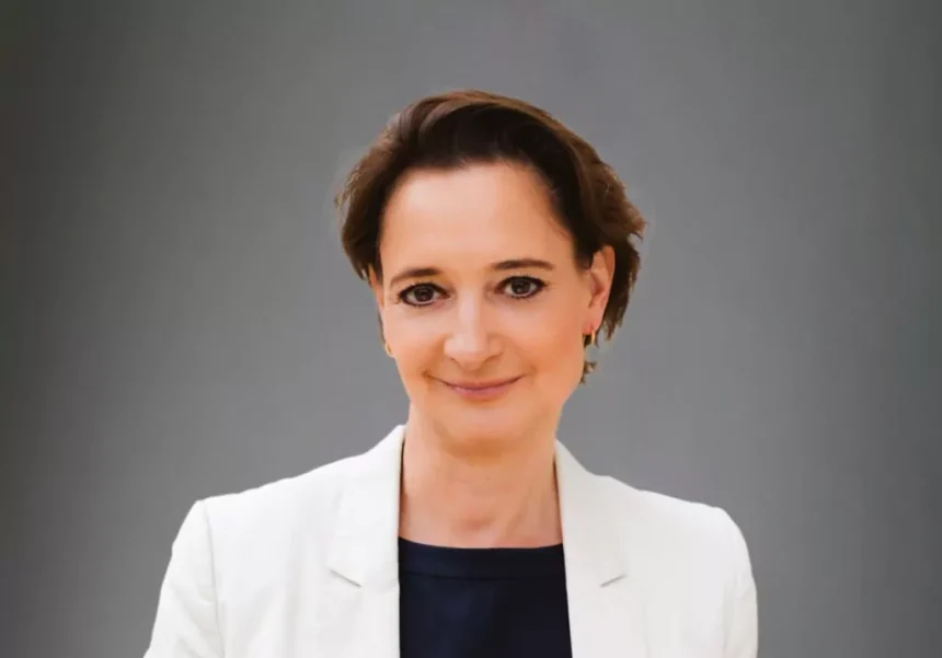 Noua sefa de la Dacia Mobilitatea electrica va sosi