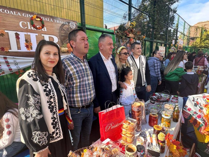 Primarul Cristian Gentea impresionat de talentul elevilor