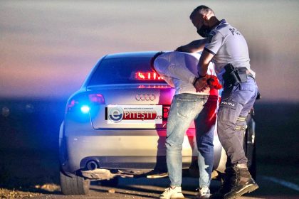 Sofer beat din Arges prins la volan