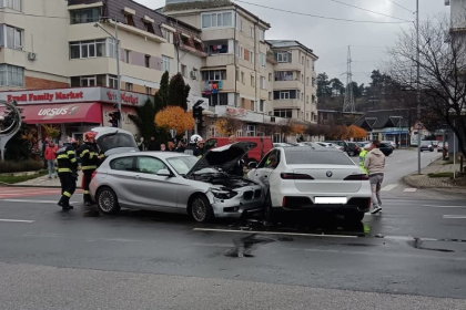 Accident in Arges BMW implicat masini distruse