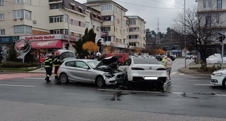 Accident in Arges BMW implicat masini distruse