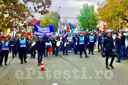 Criza la Uzina Dacia Sindicatul face avertizari oficiale