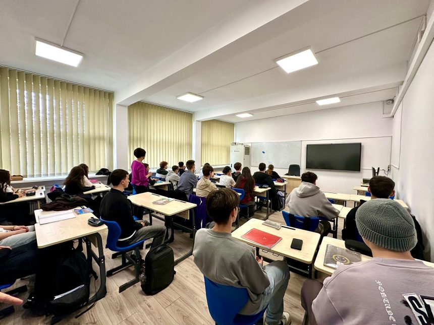 Incidentele elev profesor Obligatii noi in scoli