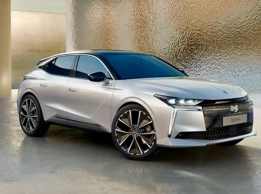 Noul DS 4 Eleganta metalica la Eurial Pitesti