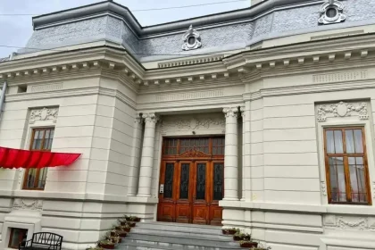 Pitesti Gradinita Primii Pasi cauta angajati