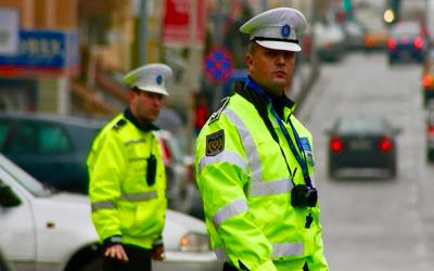 Pitesti Superputeri pentru Politica Locala Gesturile care