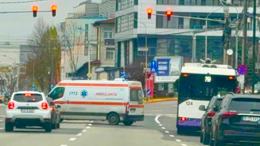 incident grav in autobuz publitrans copil internat la spital