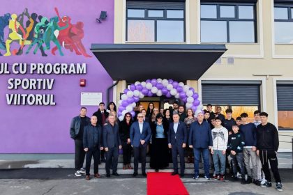 144 de medalii si un singur mesaj Performanta se