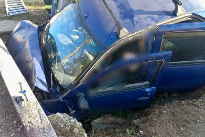 Accident grav in Arges Masina aruncata in sant