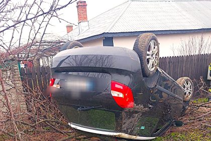 Accident in Arges Masina a iesit in decor