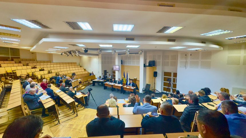 Alerta de stiri Un nou consilier la Pitesti Cine este