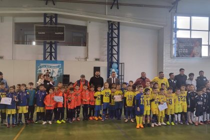 Bradu respira fotbal Cupa Stelutelor cu Dan si Mario