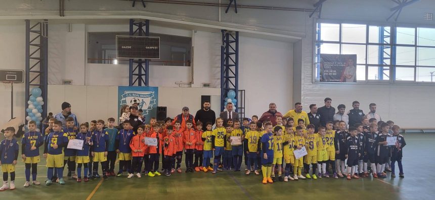 Bradu respira fotbal Cupa Stelutelor cu Dan si Mario