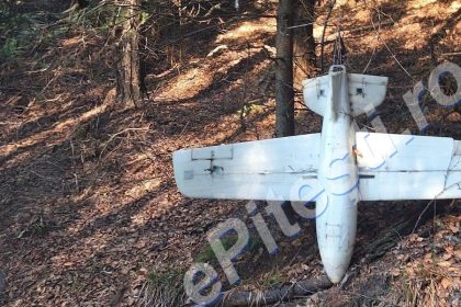 Cum arata drona militara cazuta in Arges