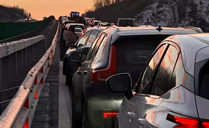 Dezastru pe DEx12 Pitesti Craiova Activarea Planului Rosu