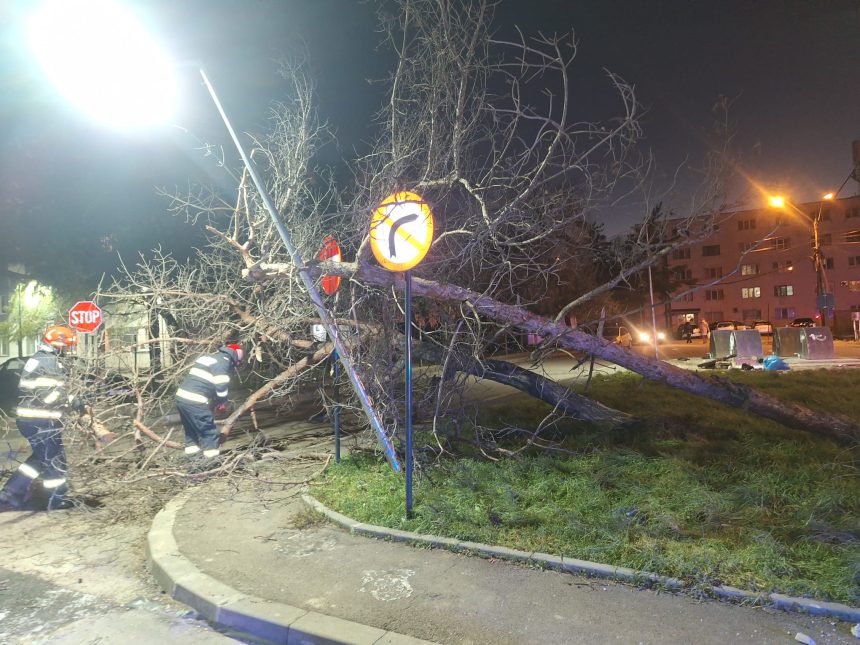 Haos in Arges Cod rosu si interventii continue