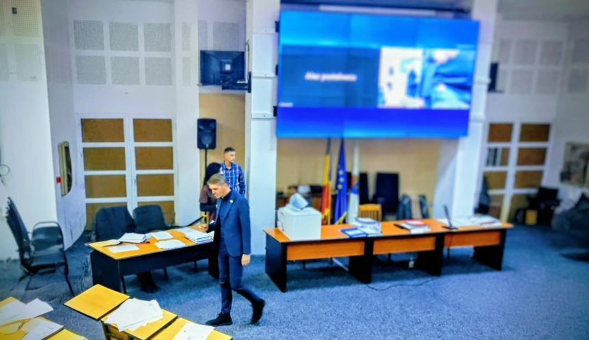 Ionut Codrea AUR Mutu din CL Pitesti Rambo doar cu