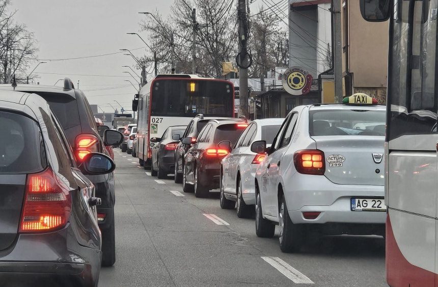 Lovitura pentru soferi Masinile hibride vor fi taxate