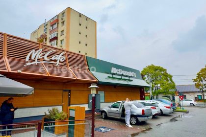 McDonald s Pitesti chirie teren si tratament