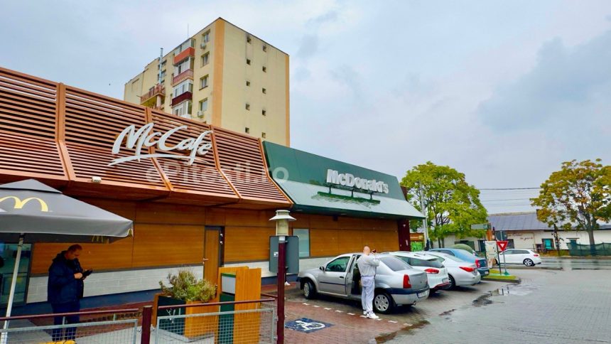 McDonald s Pitesti chirie teren si tratament