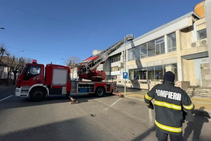 Pericol serios in Centrul Pitesti langa Hotel Muntenia