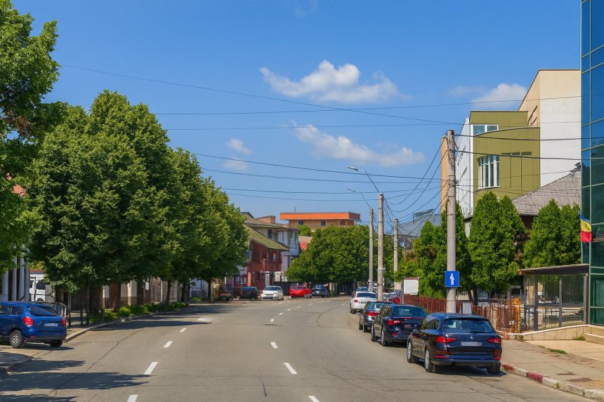Pitesti Incepe frezarea si asfaltarea Bulevardului